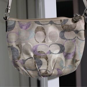 Coach Multicolor Signature Canvas Shoulder Bag